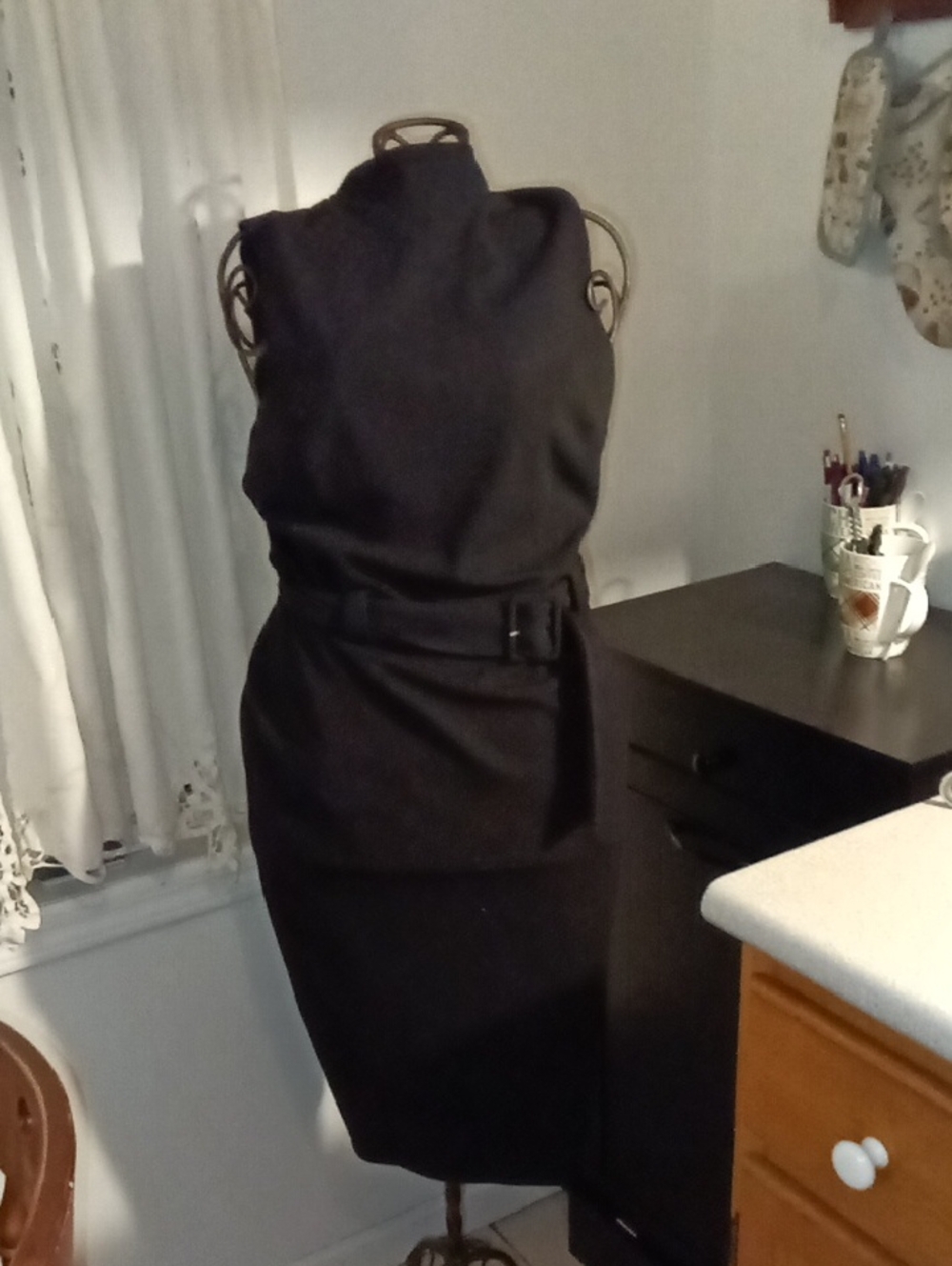 Express Black Sleeveless Belted Midi Dress